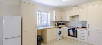 Dawson Park 2 - UK12661