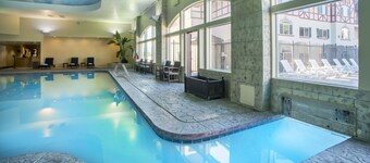 Mtn Retreat: Relax Serene Nature, Hot Spring & Spa Villa 2013