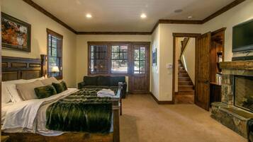 House, 6 Bedrooms | 6 bedrooms