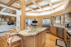 Hus, 6 soverom | Eget kjøkken