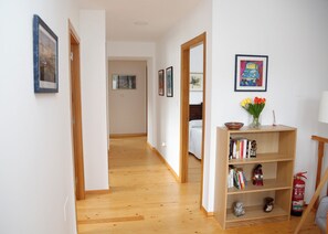 5 bedrooms, desk, iron/ironing board, travel crib - Vacation Rental Casa Muiño dos Frades "in a pleasant environment" (Lourenzá)