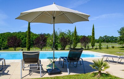 Amazing home in Gindou