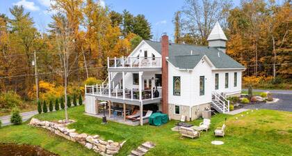 Unwind Fireside! Poconos Cottage 12 Mi to Slopes