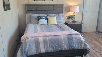 3 habitaciones, tabla de planchar con plancha y wifi gratis