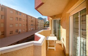 Outdoor dining - Pet friendly apartment (La Manga del Mar Menor)