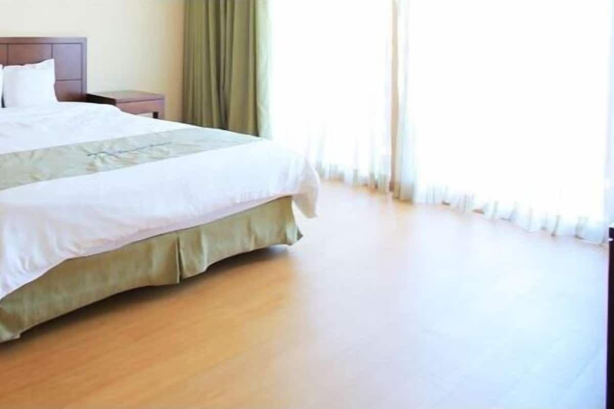 Family Condo, 2 Bedrooms, Non Smoking, Beach View (36 Type) | Blackout curtains, free WiFi, bed sheets
