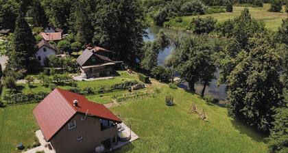 Awesome home in Pokupska Slatina