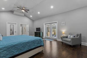 3 dormitorios, tabla de planchar con plancha, wifi gratis y ropa de cama