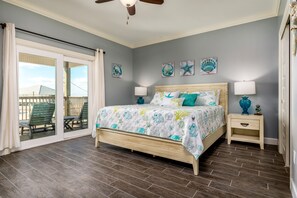 5 bedrooms, free WiFi, bed sheets