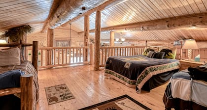 Remodeled, Dog-Friendly Cabin w/ Large Fenced Yard, WiFi & W/D - Great for ATVs