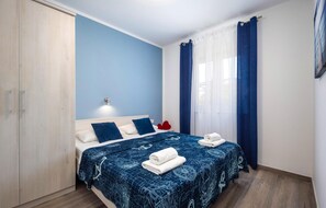 3 dormitorios, caja fuerte, wifi gratis y ropa de cama