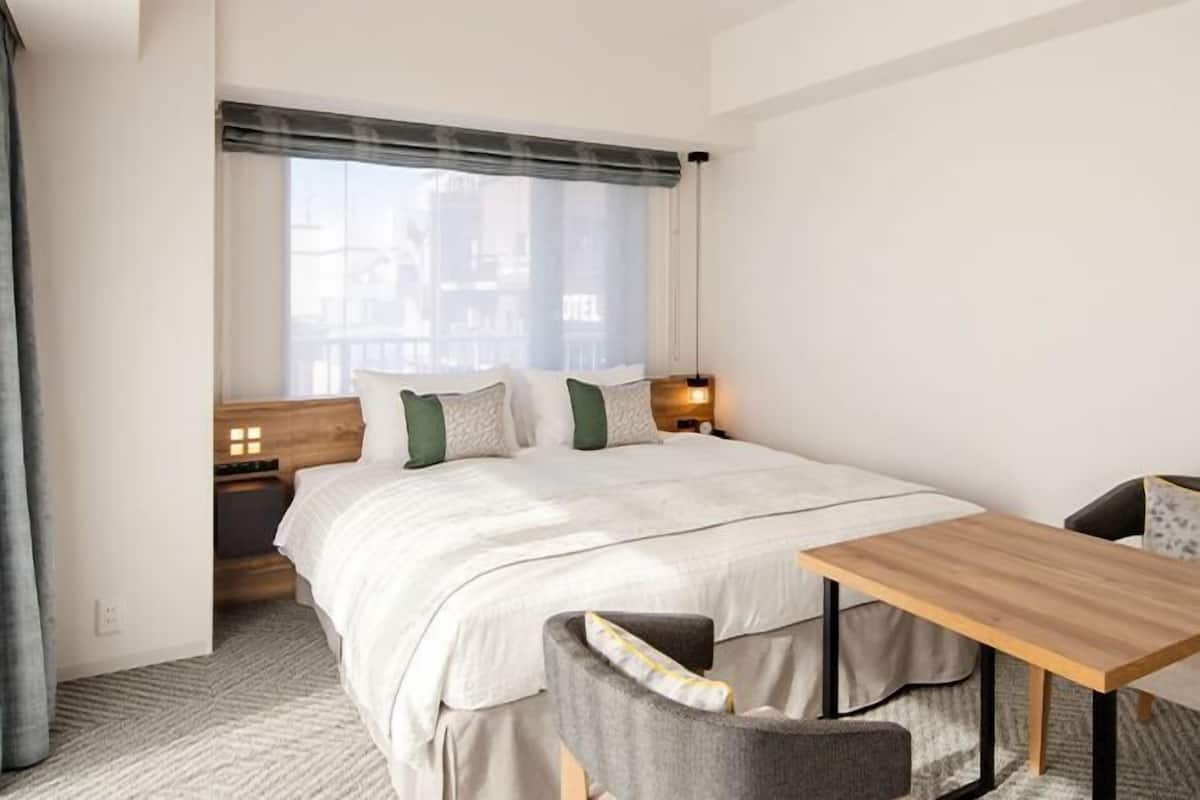 1 bedroom, soundproofing, iron/ironing board, free WiFi