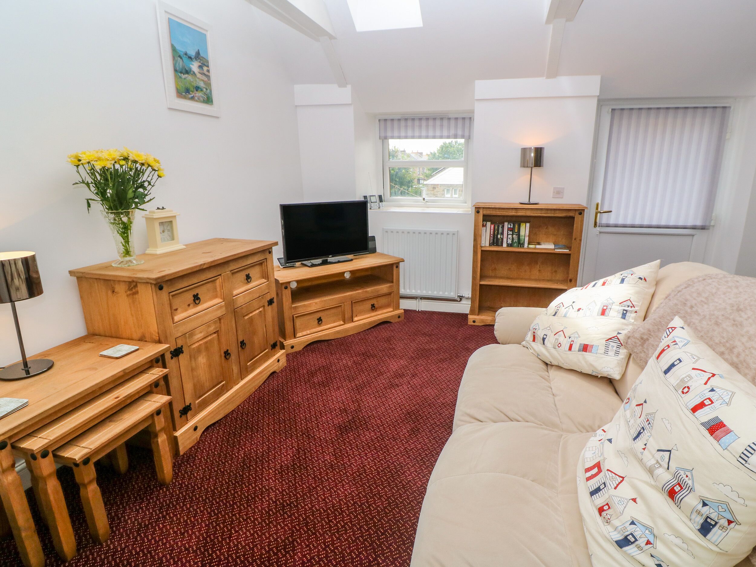 The Stables, Pet Friendly, Country Holiday Cottage In Longrock - マラジオン