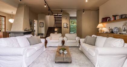 Villa la Bruscola by MMega