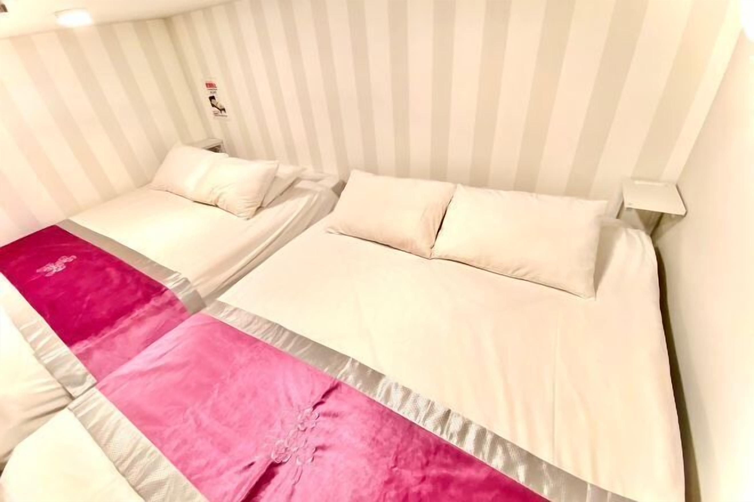 Soundproofing, iron/ironing board, free WiFi, bed sheets