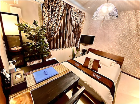 Basic Room (203) | 1 bedroom, soundproofing, iron/ironing board, free WiFi