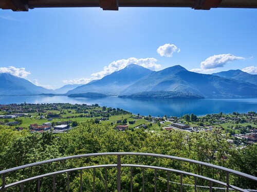 Beautiful private villa for 6 people with WIFI, TV, terrace and pets allowed
