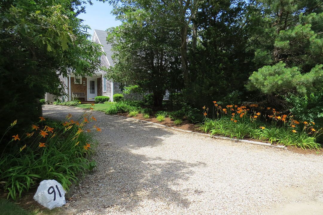 Skaket Beach Area Home Sleeps 8