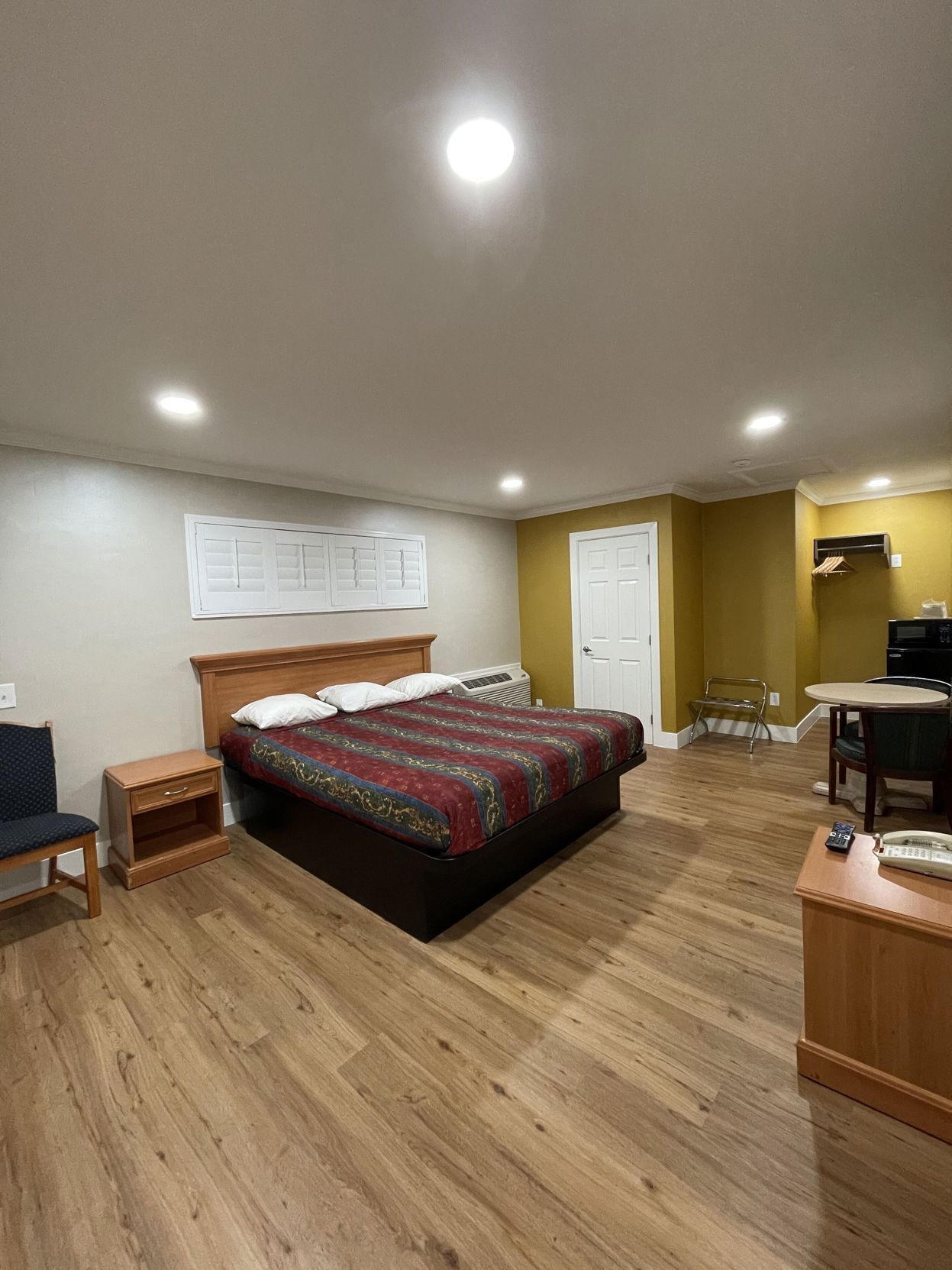 Desk, blackout drapes, iron/ironing board, free WiFi
