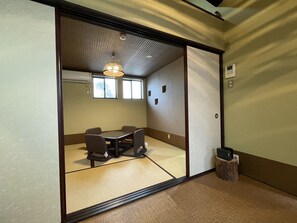 Nhà Economy, không hút thuốc, bếp | 1 phòng ngủ, bàn ủi/dụng cụ ủi quần áo