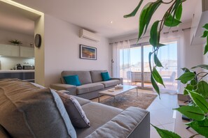 Fernseher, DVD-Player