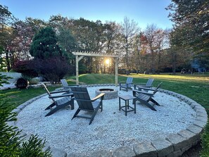 Property grounds - 5 bedrooms 10 beds + 3.5 bath with HEATED PRIVATE pool,Hot tub,Game room & More! (Albrightsville)