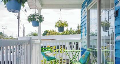 2 Bedroom 2 Bath home near Siesta Key Beach