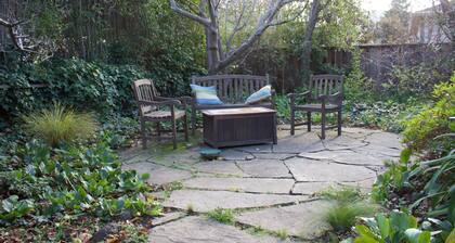The Tudor Rose - A classy, comfortable getaway