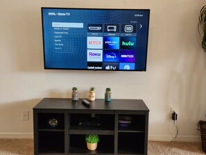 Interior - Private Pool, Spa, Games Room, close to Disney one story, in gated community (Davenport)