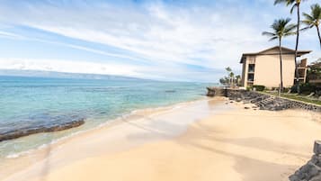 Beach nearby, beach towels