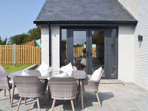 Outdoor dining - 3 bedroom accommodation in Bethania, near Aberaeron (Bethania, near Aberaeron)