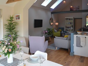 Interior - 3 bedroom accommodation in Bethania, near Aberaeron (Bethania, near Aberaeron)
