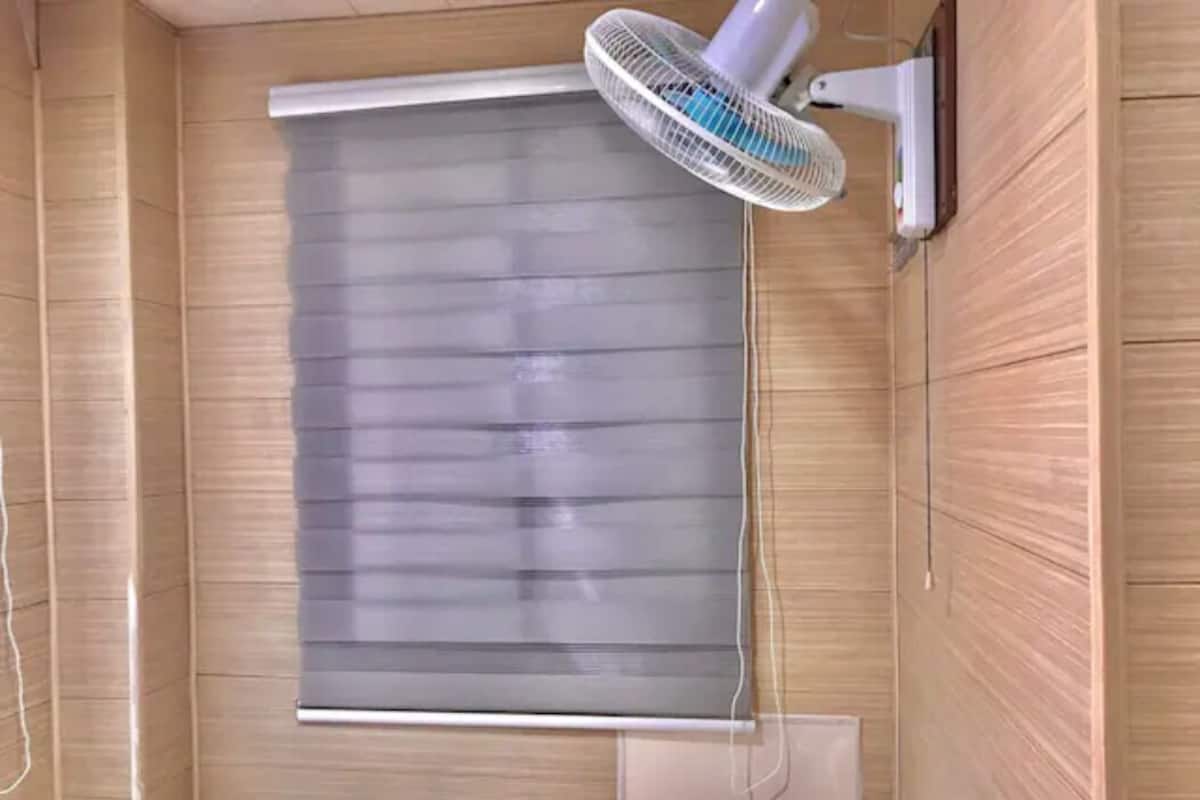 Basic Single Room | Free WiFi, bed sheets