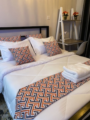 1 bedroom, iron/ironing board, WiFi, bed sheets