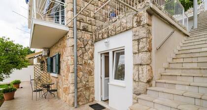 Apartments Lena & Lara