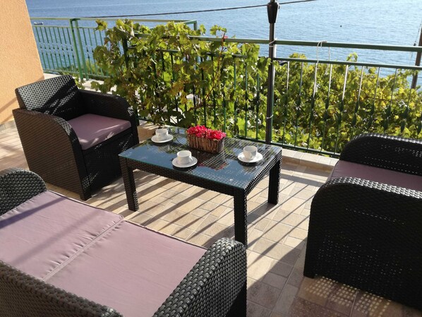 Balcony - House Karlo Apartments (Omis)