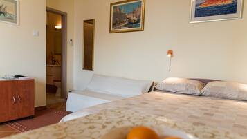 Studio (Studio Apartment with Terrace) | Bed sheets