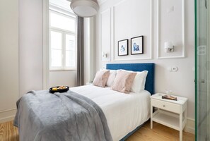 2 habitaciones, tabla de planchar con plancha, wifi y ropa de cama 