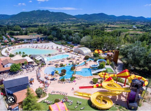 Mas Ferme du Chateau Montplaisir 4* "Castle side"