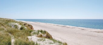 Amazing home in Hvide Sande