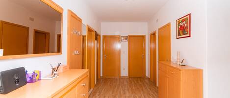 Apartment (Four Bedroom Apartment -Terrace and S) | Interior