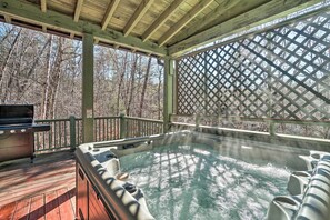 Bain à remous extérieur