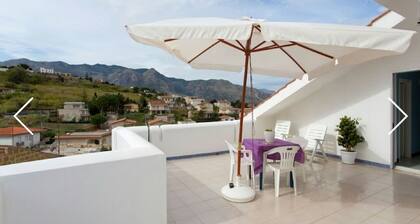 Blue Apartment 3, Sea view 200 m from the beach 20% DISCOUNT JULY SEVEN