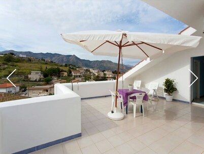 Blue Apartment 3, Sea view 200 m from the beach 20% DISCOUNT JULY SEVEN
