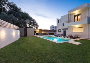 Outdoor pool - Green Horizon Villa (Rhodes)