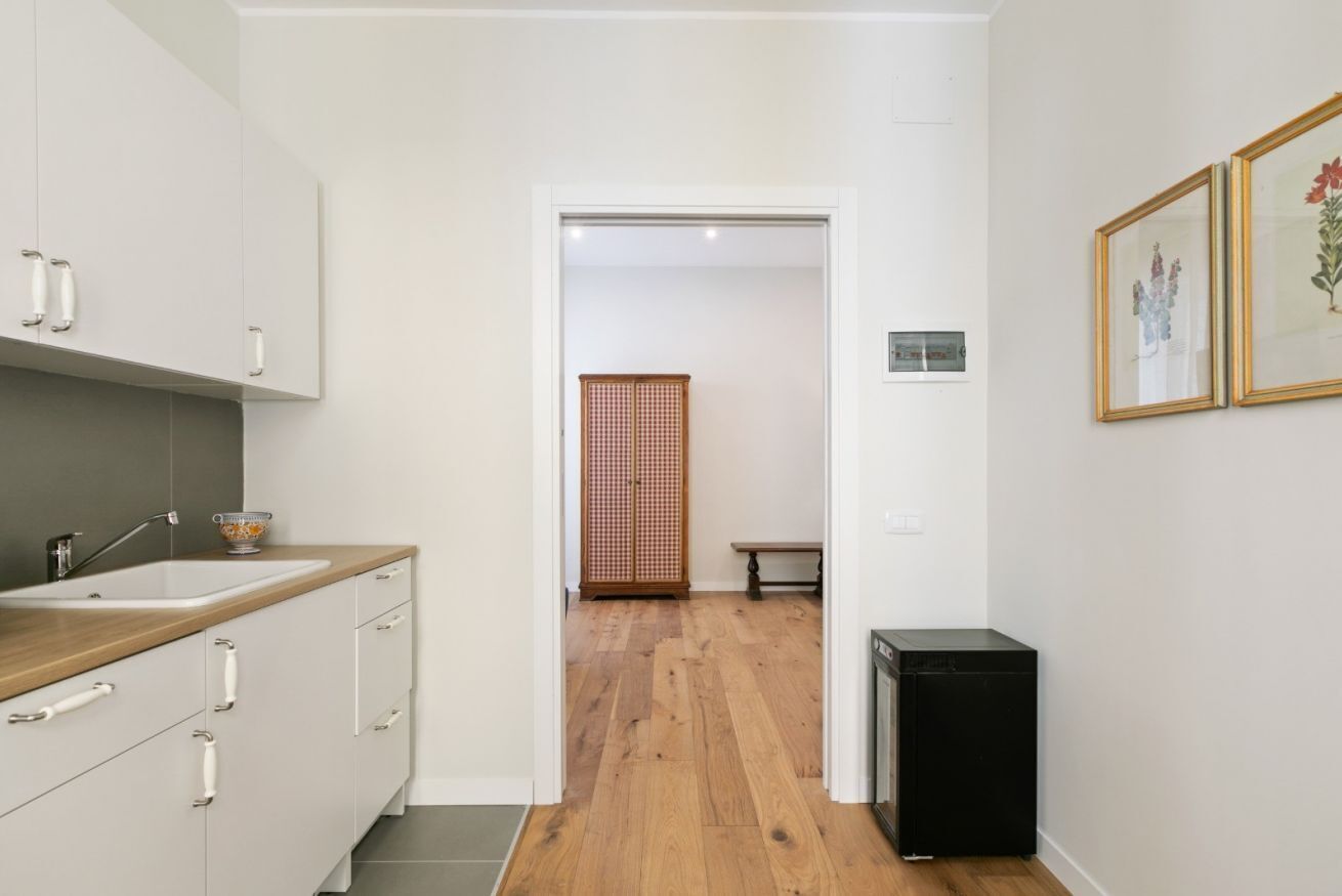 Apartamento, 1 habitación | Cocina privada | Frigorífico grande, horno, placa de cocina y utensilios de cocina