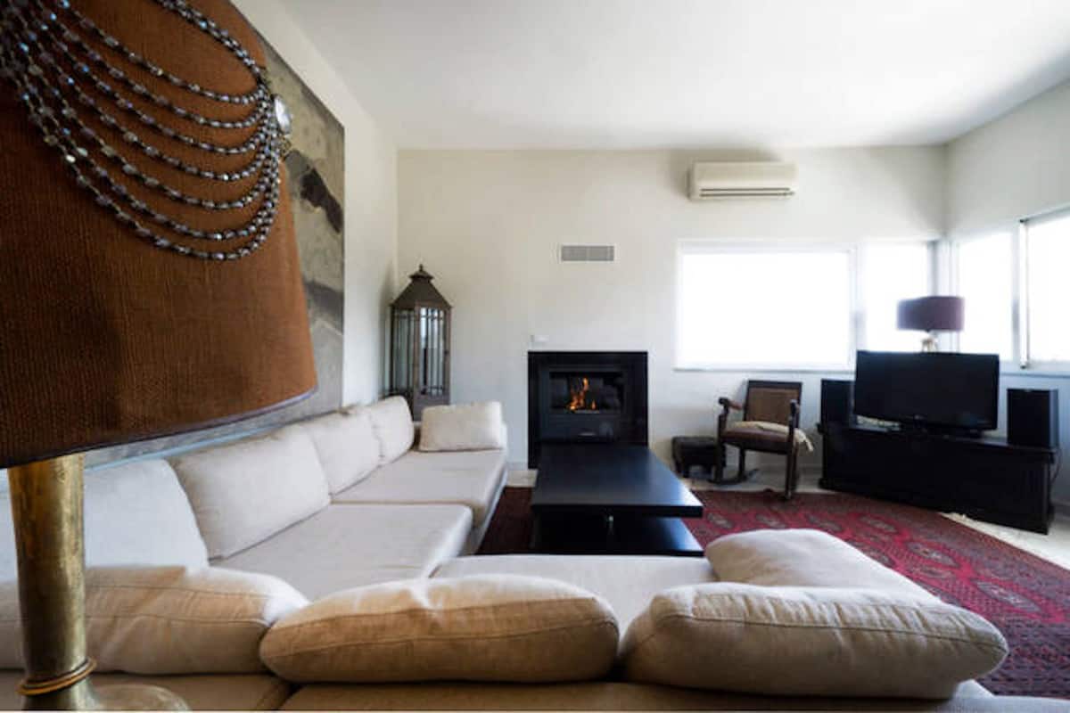 2 Bedroom Beach View Penthouse | Living area | 40-inch flat-screen TV with digital channels, TV, Netflix