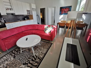 Apartment | Living room | 30-inch TV with digital channels - 2-bedroom Royal Apartment With Own Sauna in Kotka (Kotka)