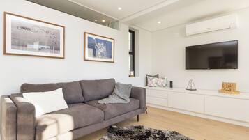 Apartment (1 Bedroom) | Living area