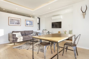 Apartment (1 Bedroom) | Living area